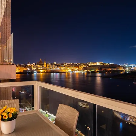 Apartment Exceptional Tigne Seafront By Shortletsmalta