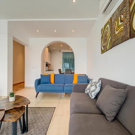 Apartment Exceptional Tigne Seafront By Shortletsmalta *