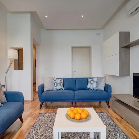 Exceptional Tigne Seafront By Shortletsmalta Apartamento