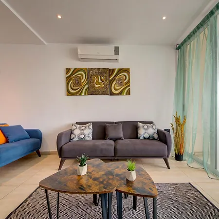 Exceptional Tigne Seafront By Shortletsmalta Apartamento *