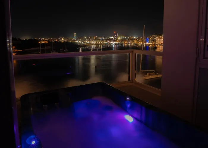 Exceptional Tigne Seafront By Shortletsmalta アパート