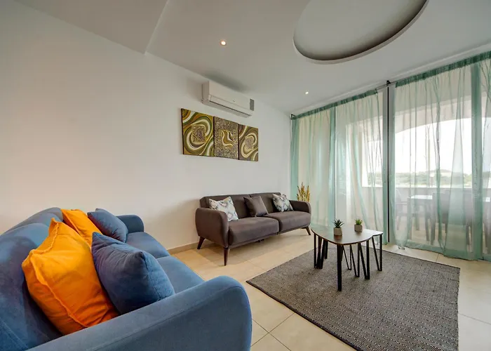 Exceptional Tigne Seafront By Shortletsmalta Apartment