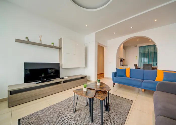 Exceptional Tigne Seafront By Shortletsmalta Apartment