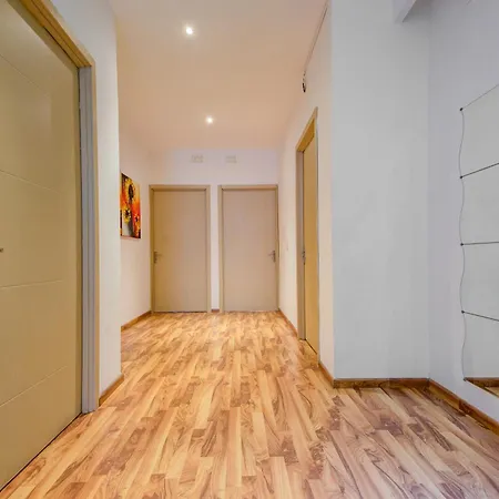 Exceptional Tigne Seafront By Shortletsmalta * سليمة