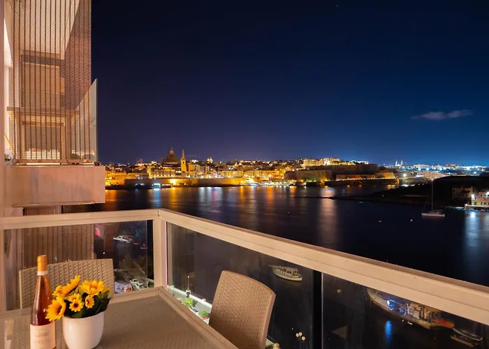 Apartment Exceptional Tigne Seafront By Shortletsmalta