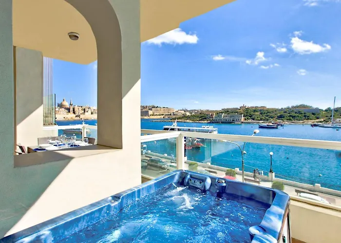 Apartment Exceptional Tigne Seafront By Shortletsmalta *