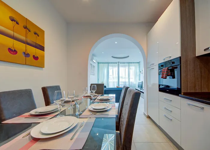 Exceptional Tigne Seafront By Shortletsmalta Apartment Sliema