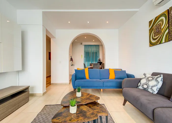 Exceptional Tigne Seafront By Shortletsmalta Apartment