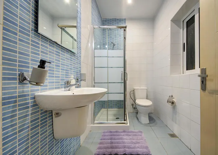 Exceptional Tigne Seafront By Shortletsmalta Apartment